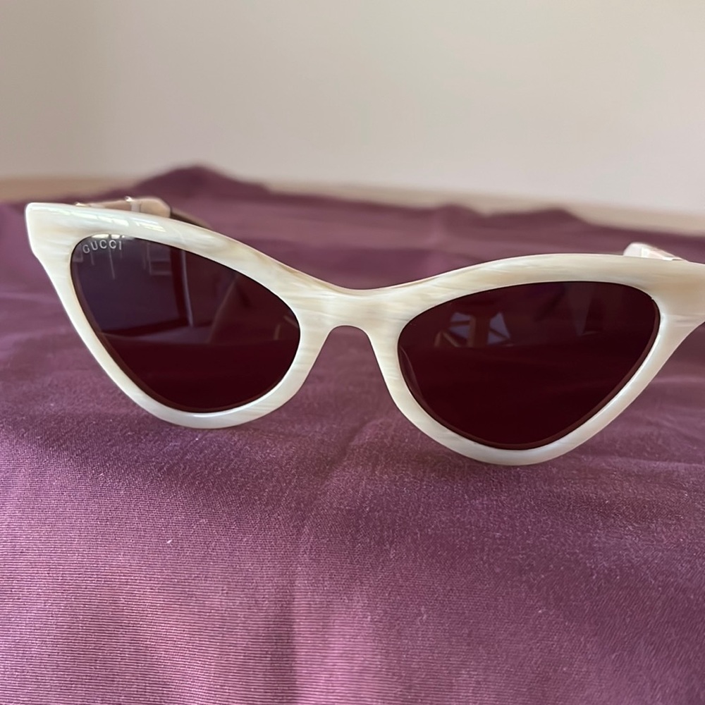 Gucci White Cat Eye Sunglasses with Dark Brown Lenses